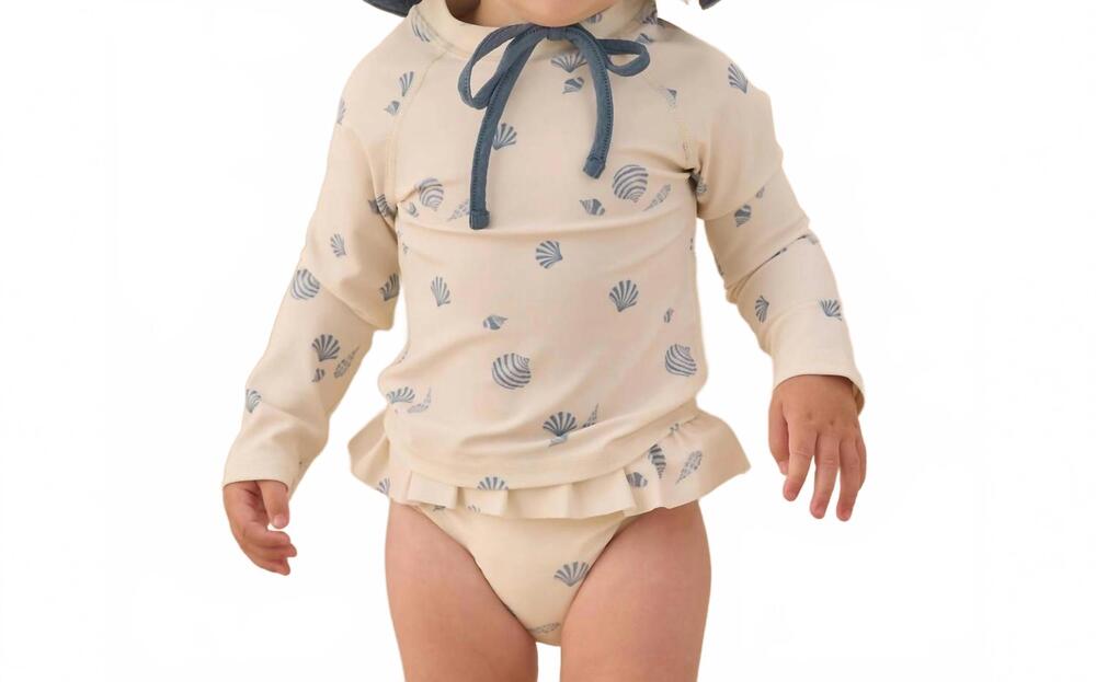 NEW RYLEE + CRU kid's rashguard long sleeve set in seashells
